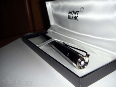 83394033_3_1000x700_ruchka-montblanc-franz-kafka-limited-edition-dark-red-resin-ballpen-suveniry-podarki.jpg