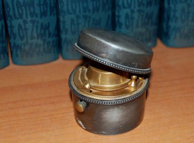 Curiosities04.jpg