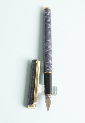 DarkBlueThin2-600.jpg