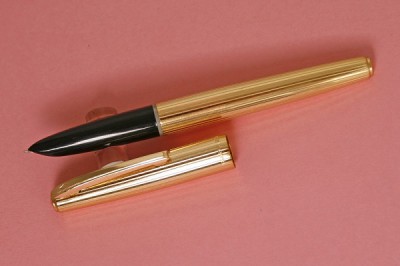 GoldenStarGold1-600.jpg