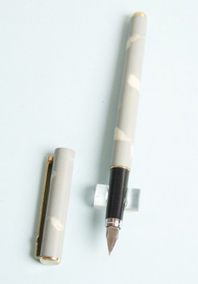 GreyThin3-600.jpg