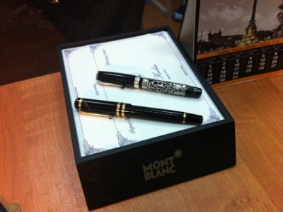 montblanc_stand.jpg