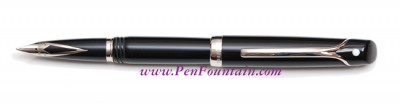 Sheaffer Valor Silver trim.jpg