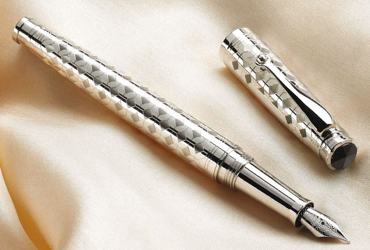   Montegrappa Memoria Guilloche Filigree